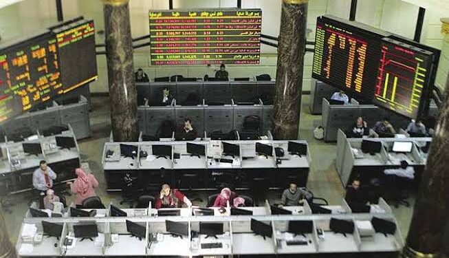 تباين مؤشرات البورصة المصرية بمنتصف تعاملات اليوم الثلاثاء والتداولات تتجاوز 700 مليون جنيه Images-2022-11-22T130405.091-653x375