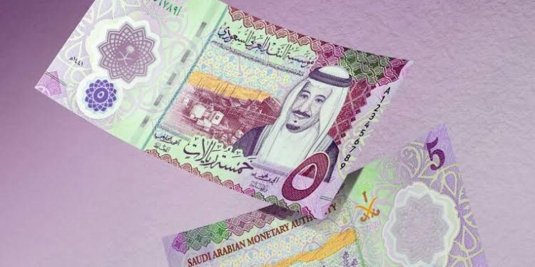 سعر الريال السعودي يستقر اليوم السبت أمام الجنيه المصري في مختلف البنوك  Images-2022-12-10T132739.732-750x375
