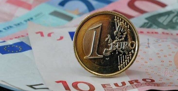 تباين سعر اليورو أمام الجنيه المصري اليوم الأحد 11-12-2022 في مختلف البنوك المحلية Images-2022-12-11T104551.050-731x375